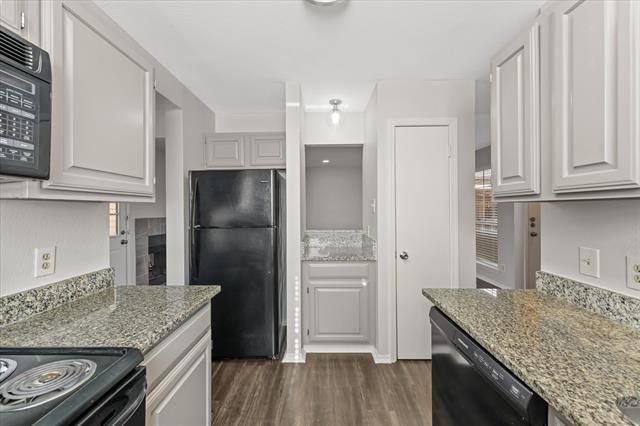 Building Photo - 1001 Weston Dr