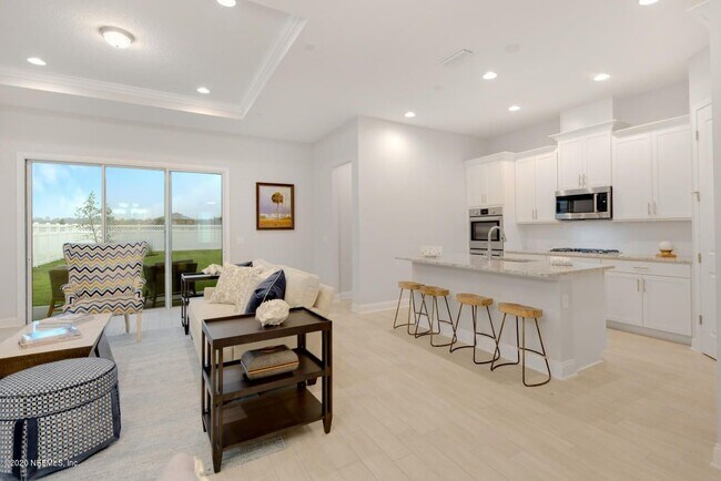 Building Photo - 28 Stansbury Ln