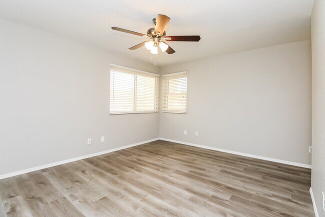 Building Photo - 5119 W Boston Way S