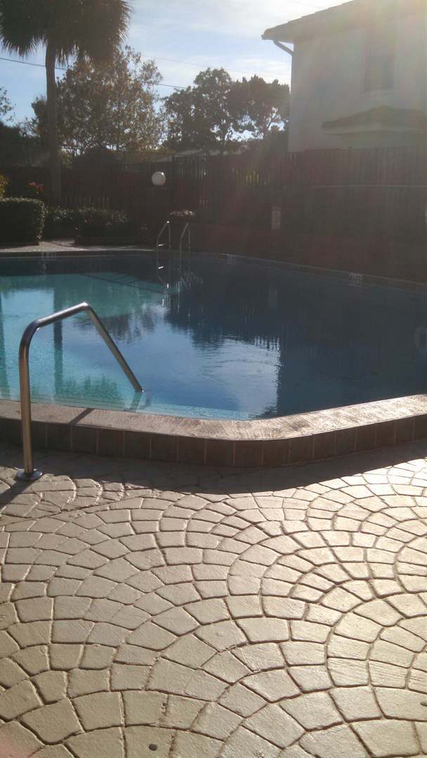 Building Photo - 3 Bed 2.5 Bath Townhome | Gated Community ...