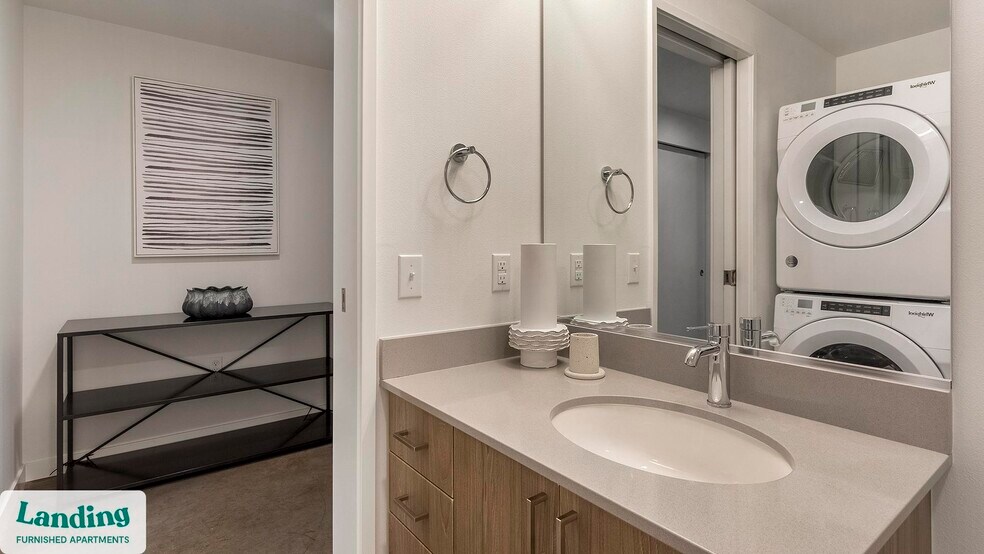 Building Photo - 2301 E Union St