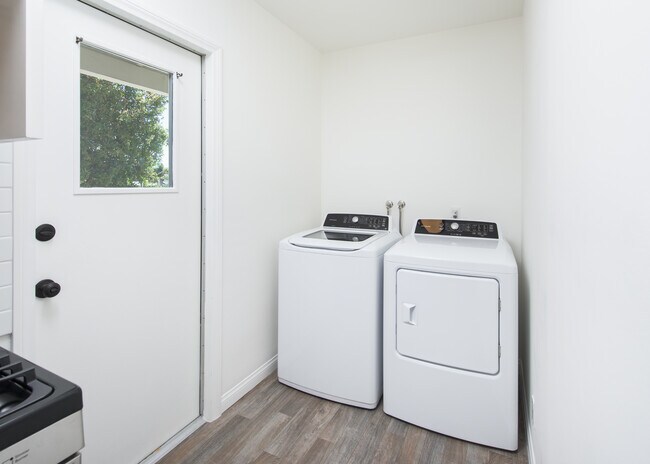 Brand new washer and dryer - 8704 El Manor Ave