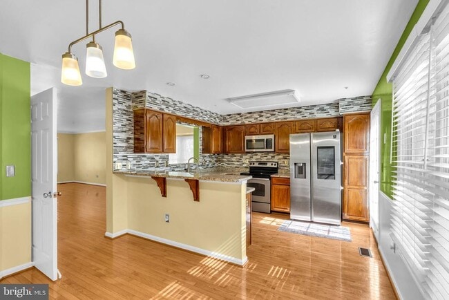 Building Photo - 9354 Sombersby Ct