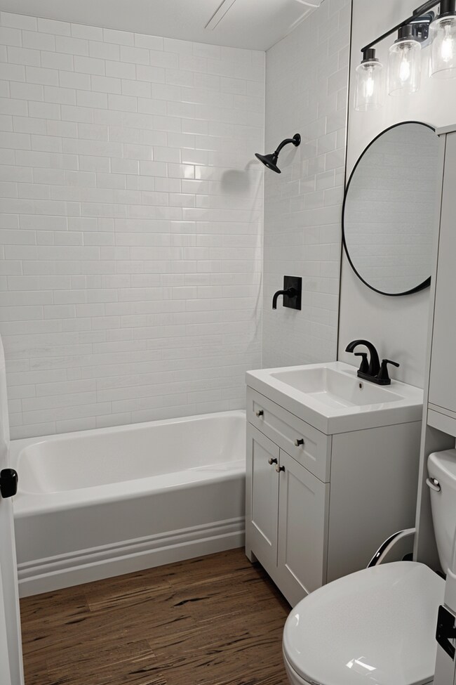 Building Photo - 4903-4913 Walnut St