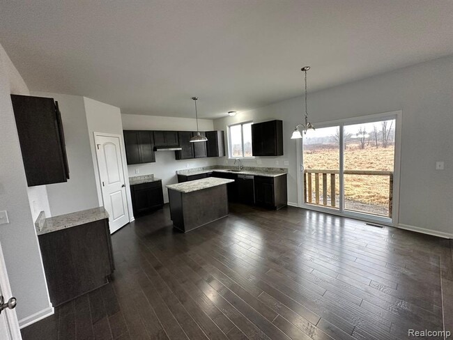 Building Photo - 55810 Worlington Ln