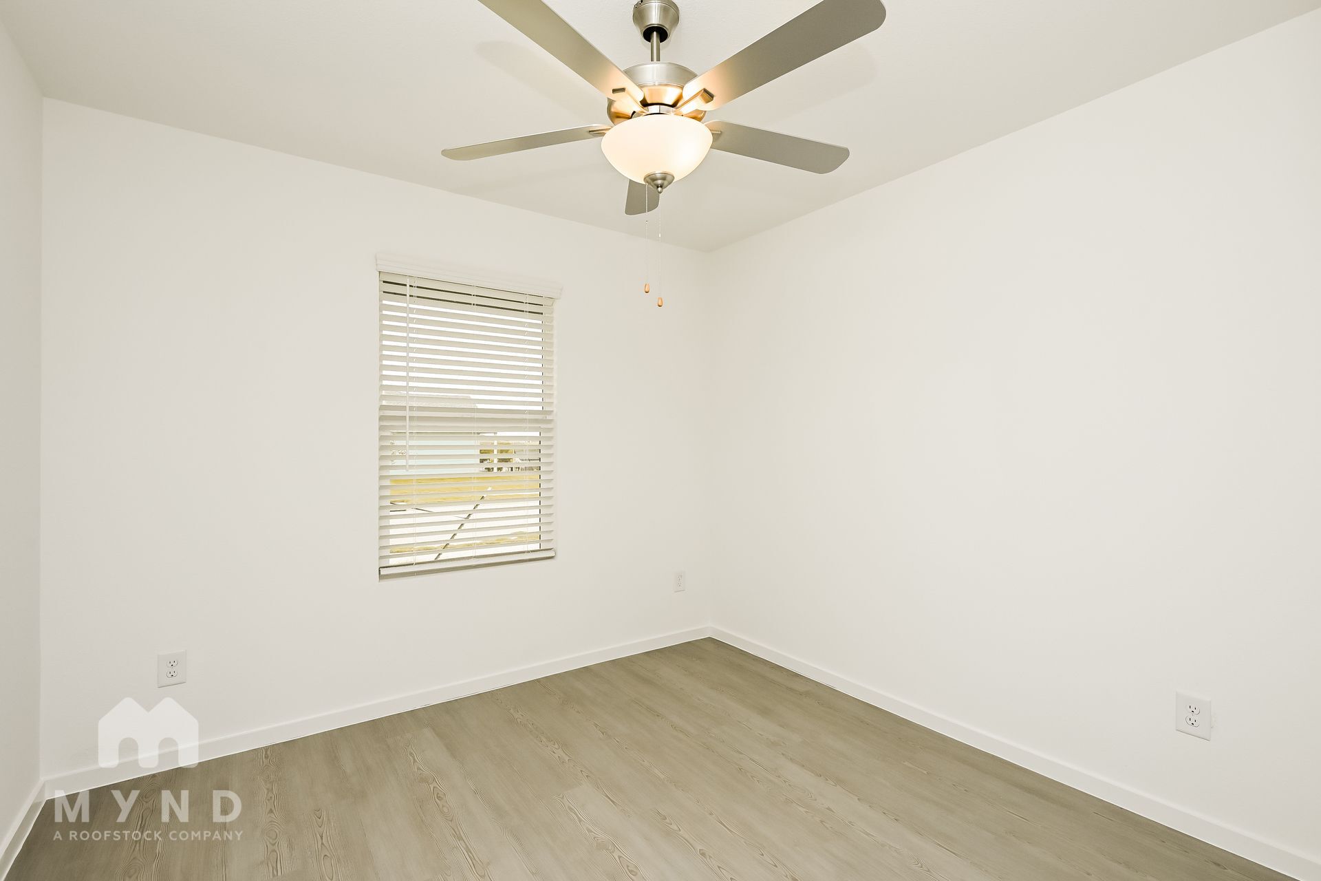 Building Photo - 2652 Mistwood Dr