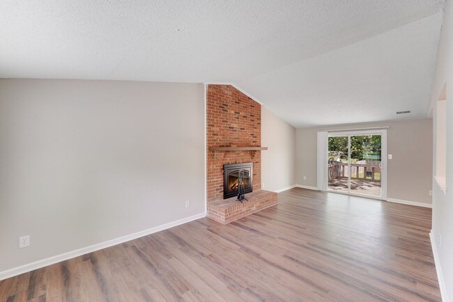 Building Photo - Stylishly Updated 3-Bedroom Home in Sought...