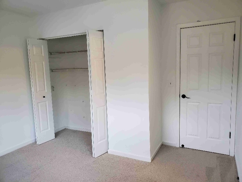 Building Photo - 128 Luden Dr