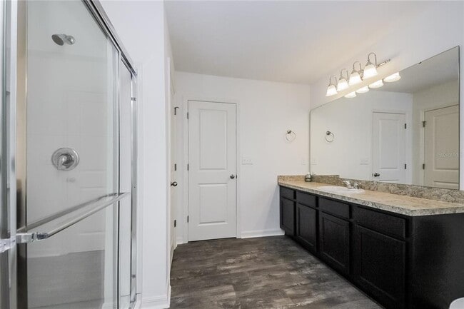 Building Photo - 126 Hidden Lk Lp