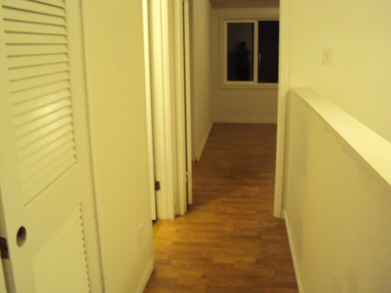 Building Photo - 23801 NE Treehill Dr