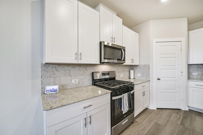 Building Photo - 14834 Slow River Ave