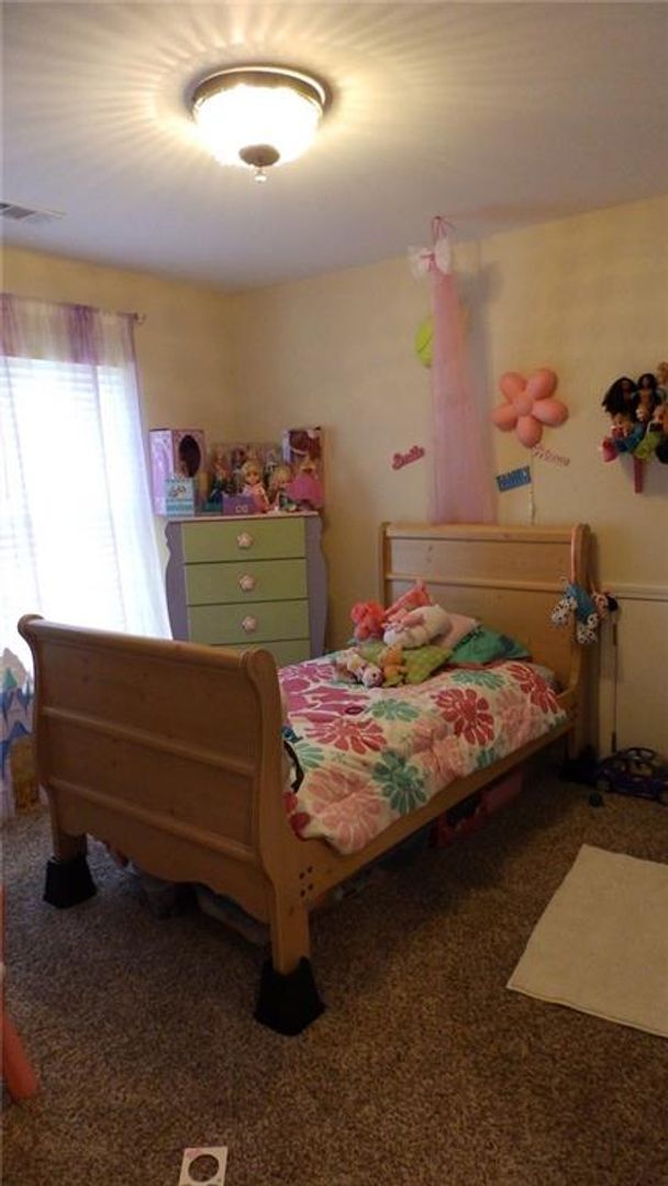 Building Photo - 4 Bedroom Single Family Rental in Great Du...