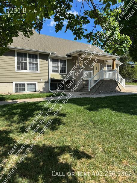 Building Photo - 1201 B-4