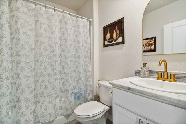 Building Photo - 18006 Canopy Pl