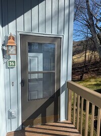 Building Photo - Stunning 2-Bed, 2-Bath Condo Views,  Modern Amenities in Waynesville, NC