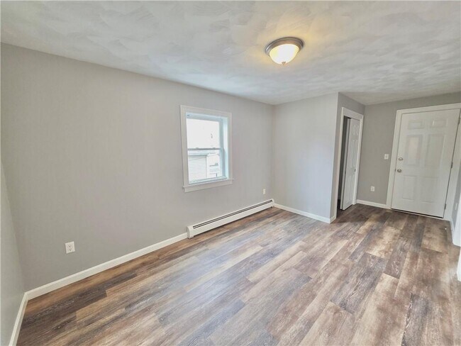 Building Photo - 41 Benefit St