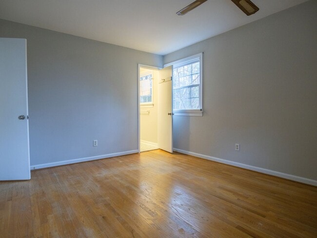 Building Photo - 4-Bedroom Home in Midlothian