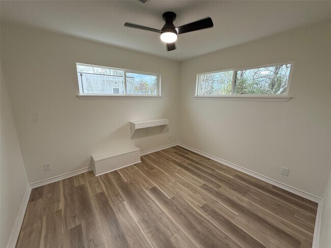 Building Photo - 6210 Delany Rd