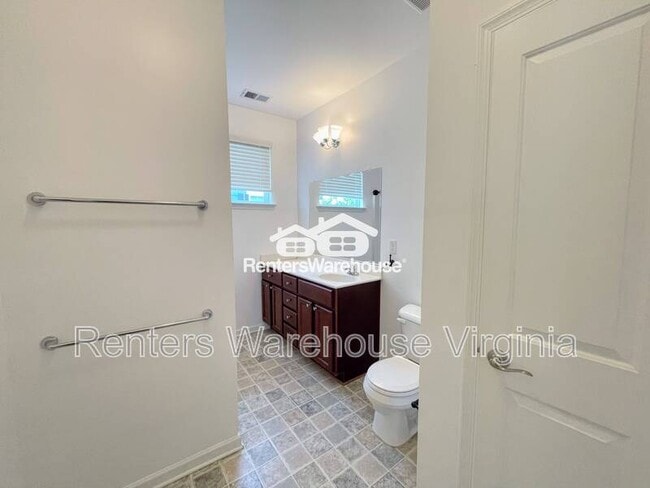 Building Photo - 2514 Leytonstone Dr