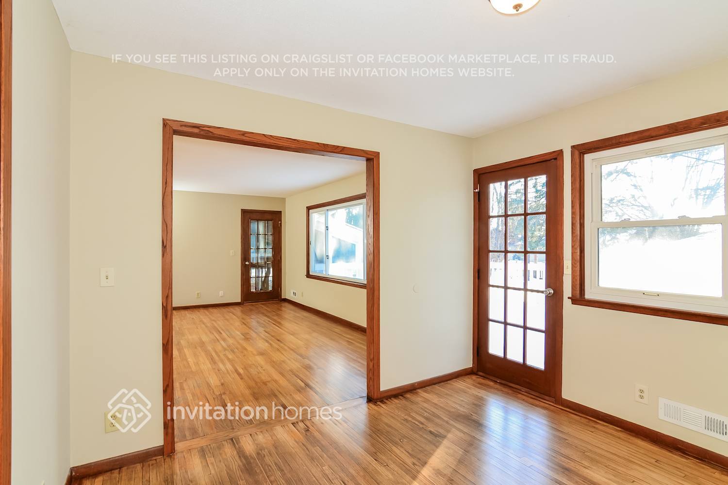 Building Photo - 124 Oakwood Rd