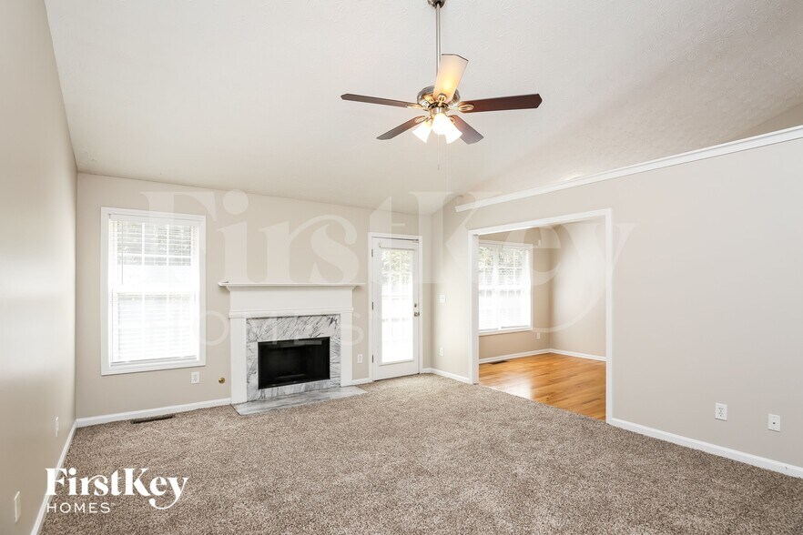 Building Photo - 4425 Red Rock Point