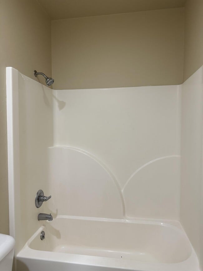 Building Photo - 4616 Alpine Pl