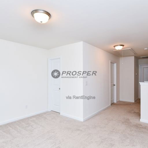 Building Photo - 248 Elmhaven Dr