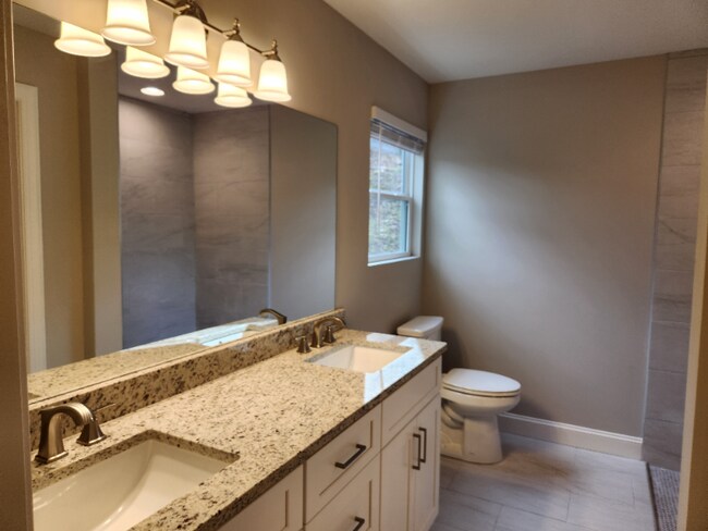 Building Photo - 64 Lumpkin Co Park Rd