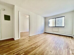 Building Photo - 1 bedroom in New York NY 10034