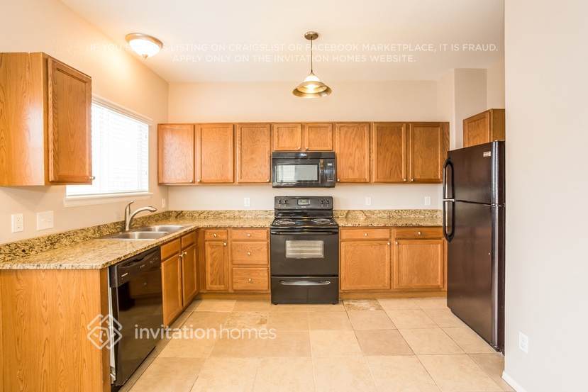 Building Photo - 9829 Kenton Cir