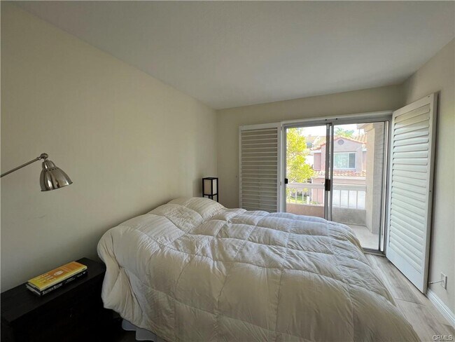 Building Photo - 33636 Sundown Ct