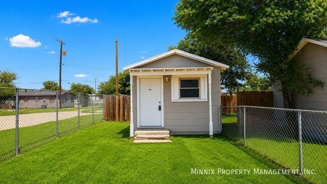 Building Photo - 3417 Avenue S
