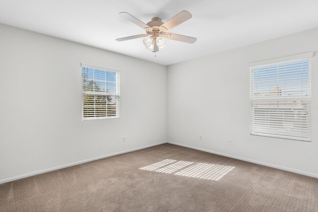 Building Photo - Spacious 4-Bedroom Home for Rent in Chula Vista – Available Now