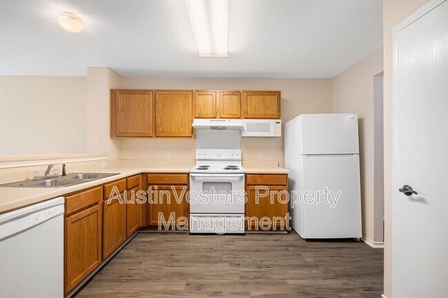 Building Photo - 18220 Canopy Ln