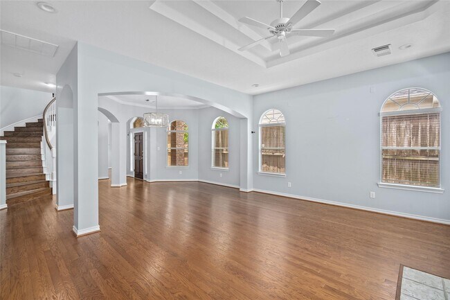 Building Photo - 612 Detering St