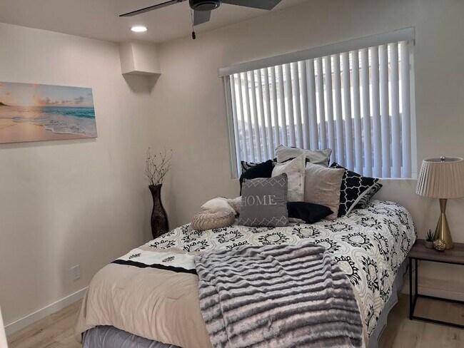 Building Photo - GORGEOUS  BRAND new home (ADU) 1bedroom 1bathroom in single-family neighborhood.