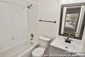 Building Photo - 1703 Desert Willow