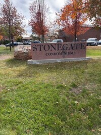 Building Photo - "Spacious 2BR/2BA Condo in North Boulder – Just 6 Miles from DU"