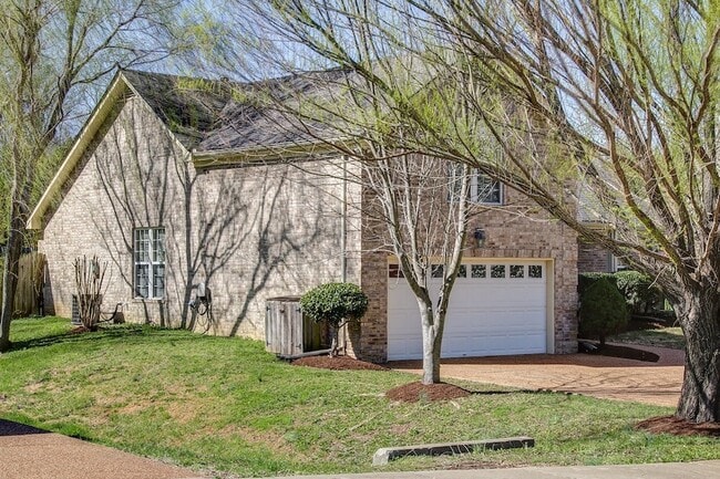 Building Photo - 1031 Margaret Dr