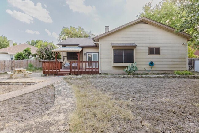 Building Photo - 14509 Crystal Ct