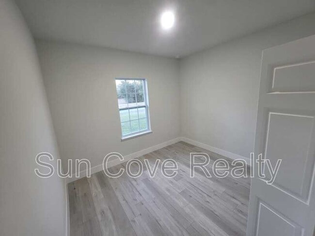 Building Photo - 7958 N Oberon Terrace