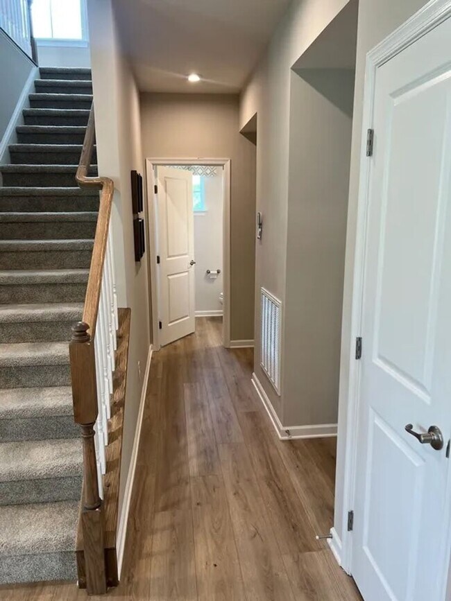 Building Photo - New 3BR Home in Antioch