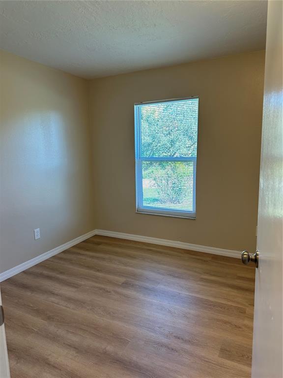 Building Photo - 224 Clara Vista St