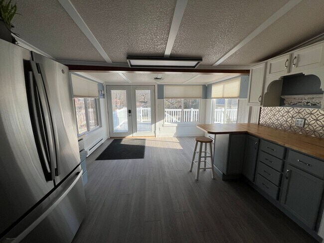 Building Photo - 3 Bedroom/2.5 Bathroom Home in Peoria for Lease