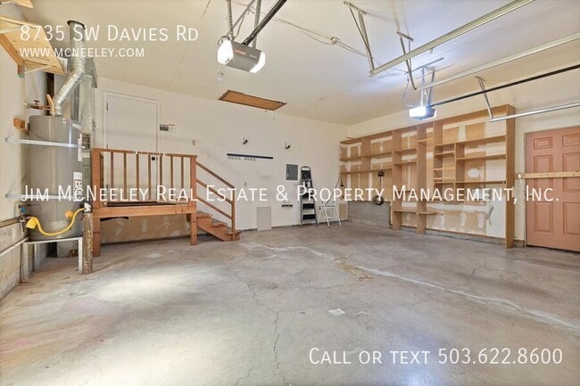 Building Photo - 8735 SW Davies Rd