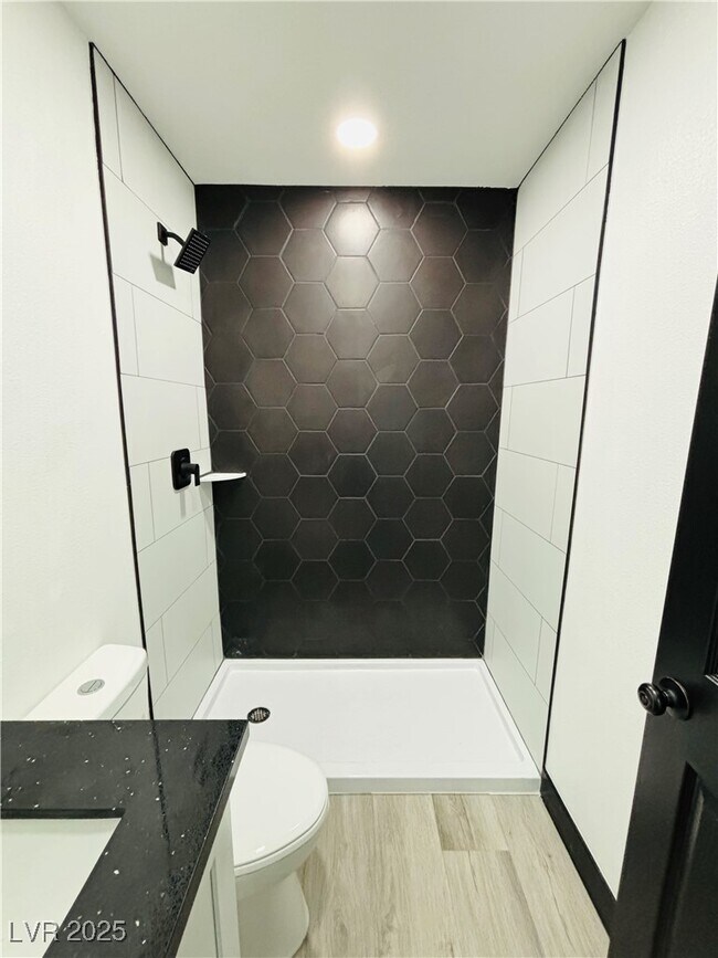 Building Photo - 1922 Fairfield Ave