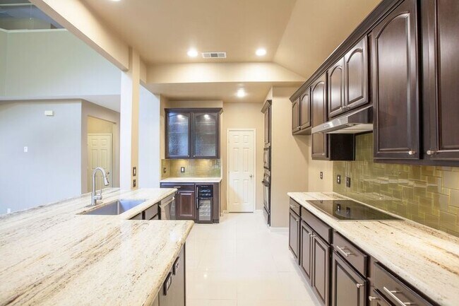 Building Photo - 11544 Blackhawk Dr