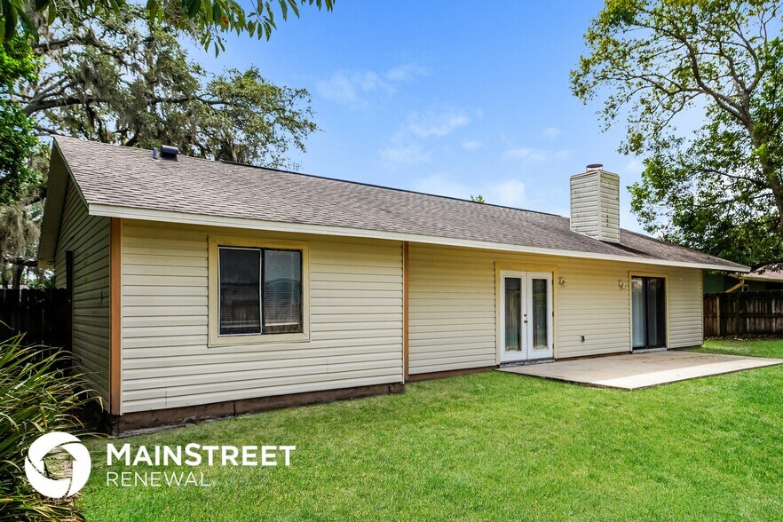 Building Photo - 1553 Faircloth Ct