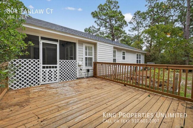 Building Photo - 804 Tanlaw Ct