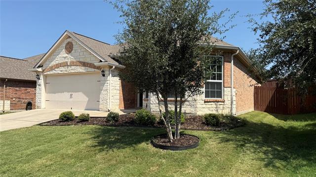 Building Photo - 1829 Persimmon Dr